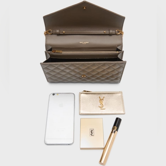 ***RESERVED! ***SOLD OFF OF PLATFORM! Saint Laurent Envelope Triquilt YSL WOC - Picture 8 of 16